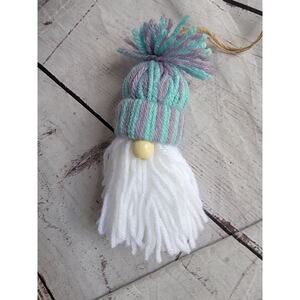 Handmade Hanging Yarn Pom Pom Christmas Gnomes Ornament Purple And Teal Hat New